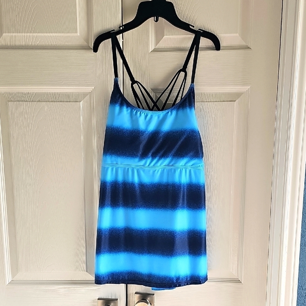 Tankini Striped Padded  Adjustable Criss Cross Back Tie Dye In Blues 3XL EUC